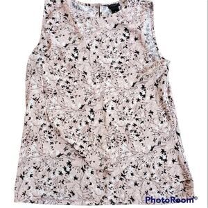 ANN TAYLOR Sleeveless floral top Sz. M